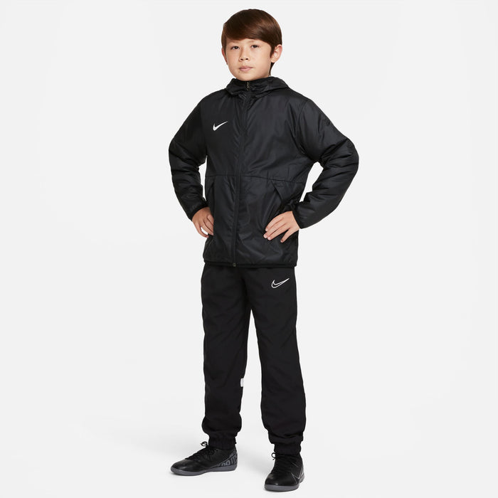 Boy wears Nike Team Park 20 Fall Jacket
