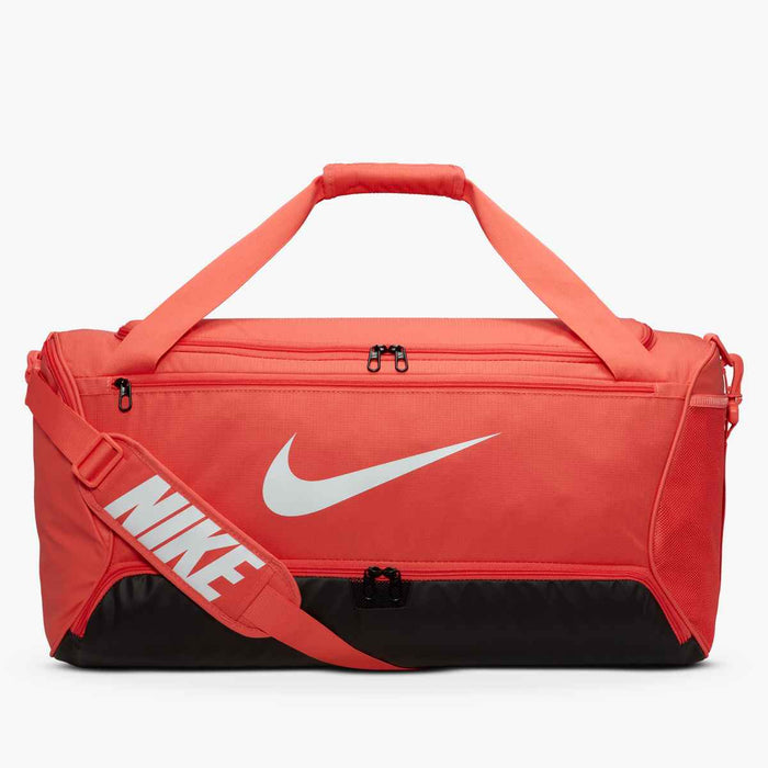Nike Brasilia 9.5 Medium Duffel