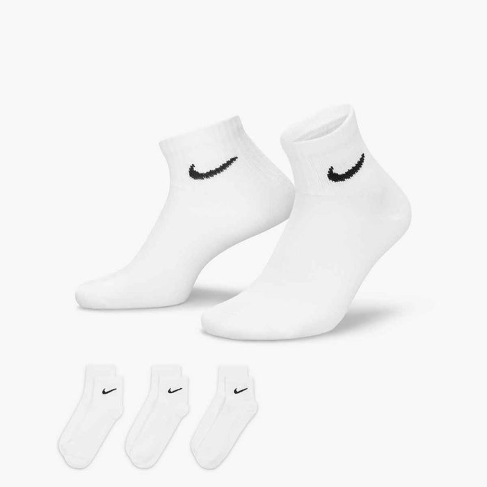 Nike Everyday Lightweight Training Ankle Socks (3 Pairs)