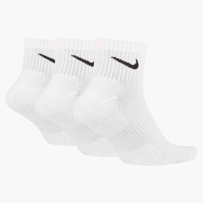 Nike Everyday Cushioned Training Ankle Socks (3 Pairs)
